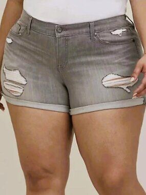Torrid Mid Rise Super Soft Short Shorts Size 24